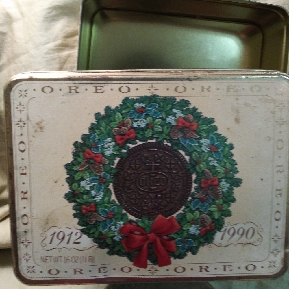 Vintage Nabisco Oreo Cookie Tin Circa 1990